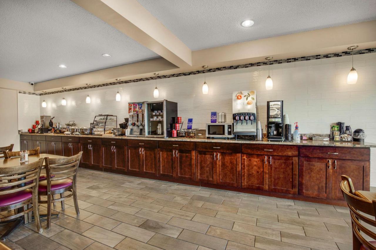 贝斯特韦斯特橡树印度酒店 切斯特顿 外观 照片